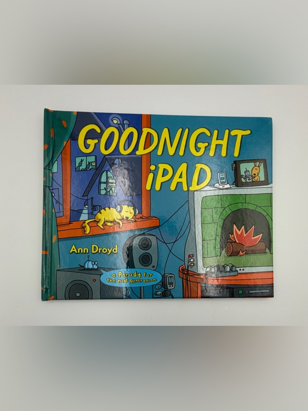 Goodnight Moon Book Collection - Picture 2 of 8